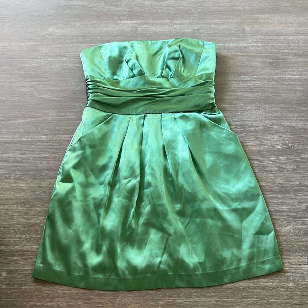 DAVIDS BRIDAL Green Mini Strapless Dress Size 4